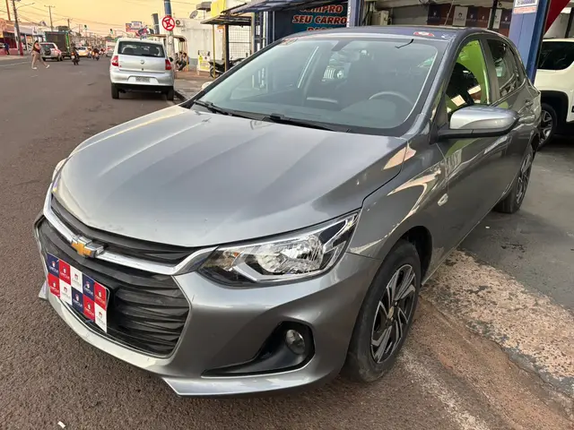 Carro Chevrolet Onix 2024 LT 1.0 Turbo