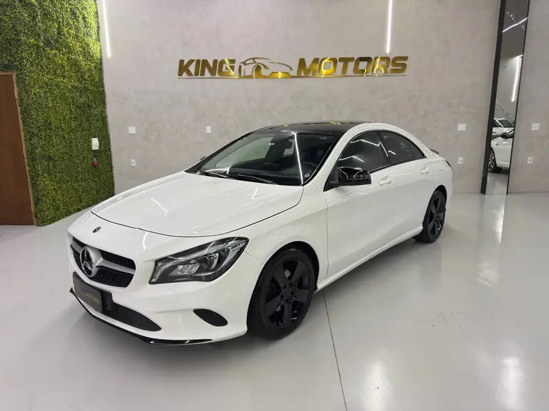 Mercedes-Benz CLA 180 1.6 CGI GASOLINA 7G-DCT