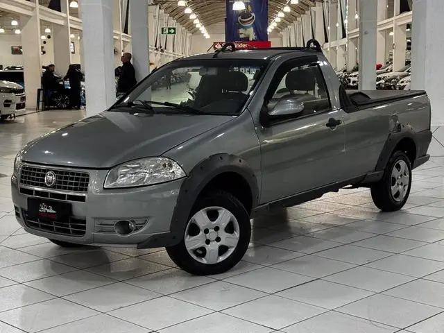Carro Fiat Strada 2013 Working 1.4 (Flex)