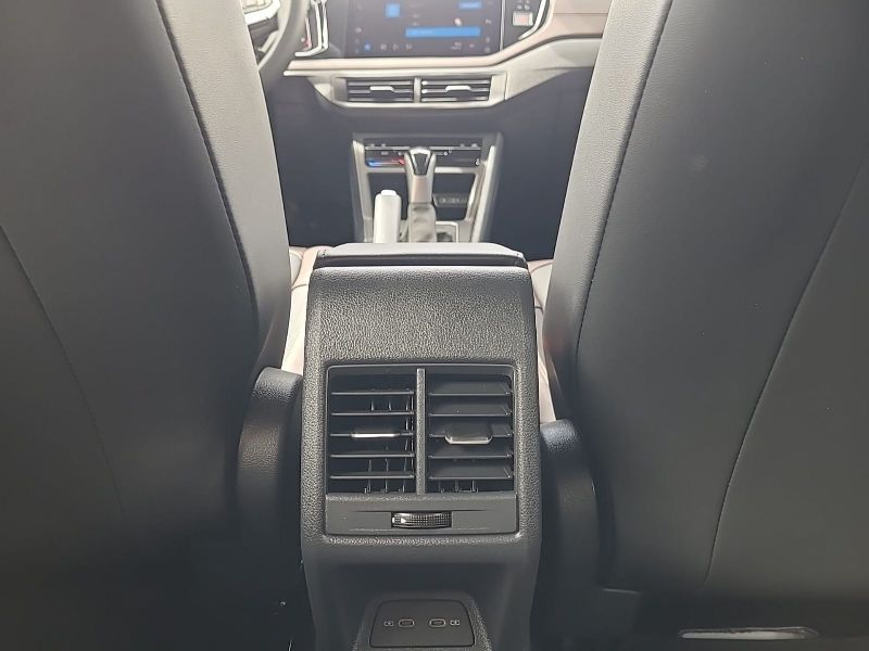 Virtus Highline 1.0 200 TSI12