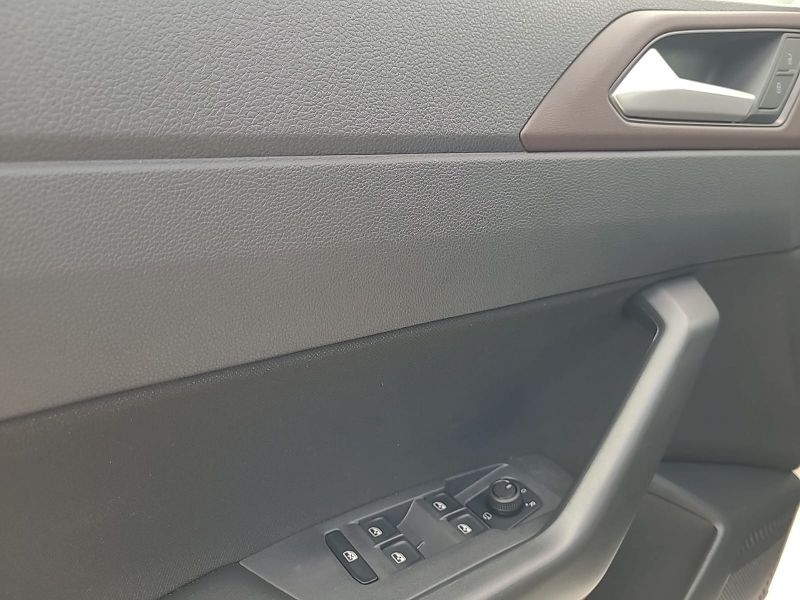 Virtus Highline 1.0 200 TSI13