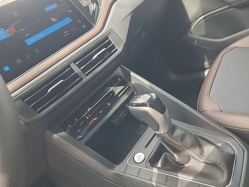 Virtus Highline 1.0 200 TSI14