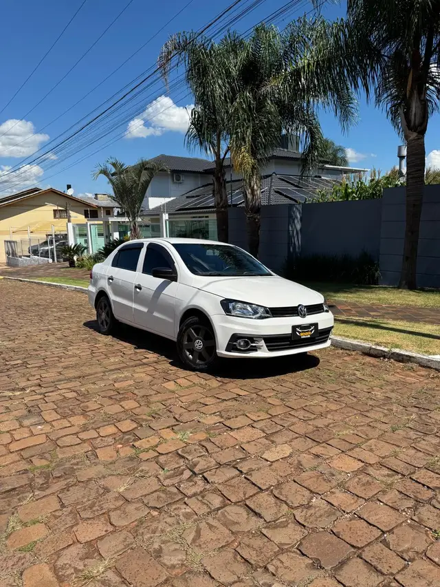 Carro Volkswagen Voyage 2018 1.6 Trendline (Flex)