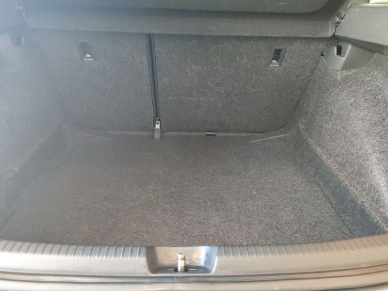 Nivus Highline 1.0 Turbo (Flex) (Aut)11