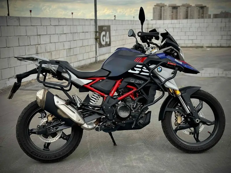 BMW G 310 R ABS