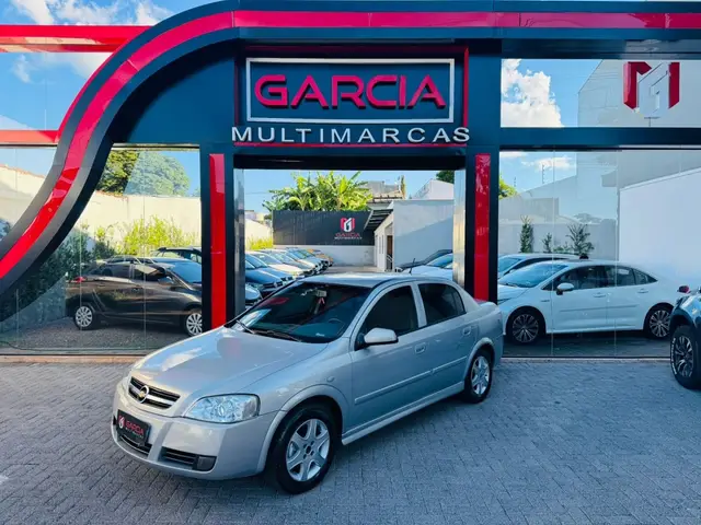 Carro Chevrolet Astra Sedan 2004 1.8 8V