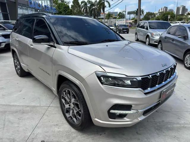 Carro Jeep Commander 2023 Overland 2.0 TD380