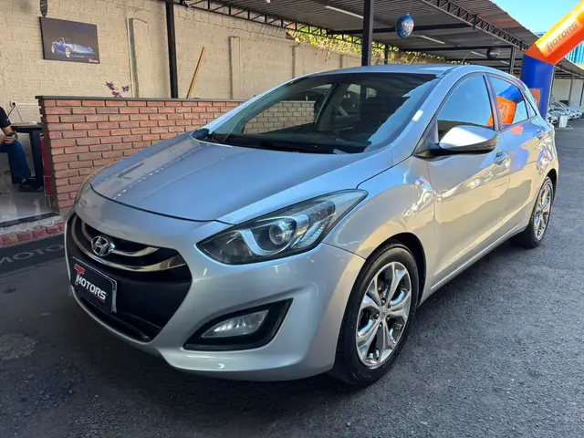 Carro Hyundai i30 2015 I30 GLS 1.8 16V MPI (Aut) C149
