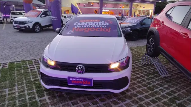Carro Volkswagen Polo 2024 Track 1.0 Flex 12V 5p