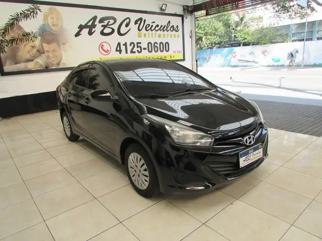 Carro Hyundai HB20S 2014 1.6 Comfort Plus (Flex)