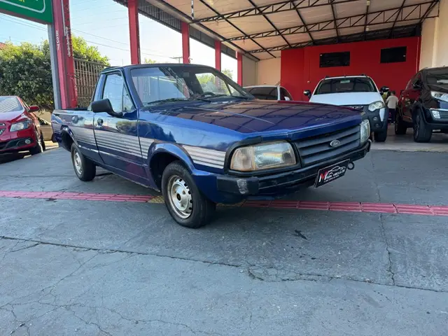 Carro Ford Pampa 1996 L 1.6 i (Cab Simples)