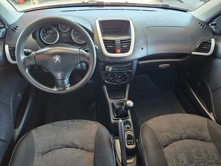 207 Hatch XR 1.4 8V (flex) 4p