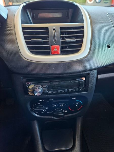 207 Hatch XR 1.4 8V (flex) 4p