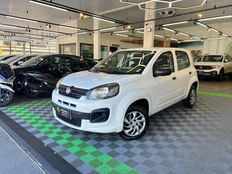 Fiat Uno Attractive 1.0