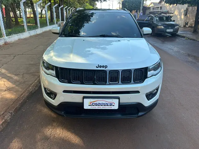 Carro Jeep Compass 2021 2.0 Longitude 4x2 (Aut) (Flex)