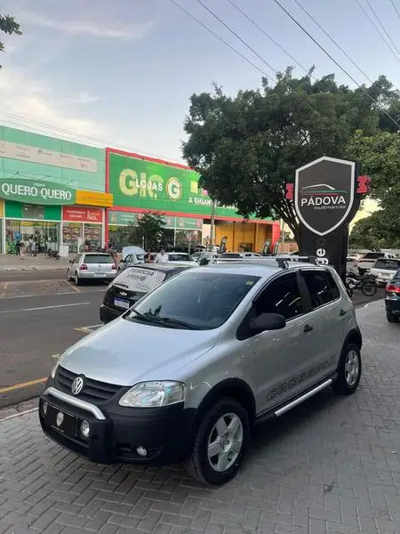 Carro Volkswagen CrossFox 2006 1.6 (Flex)