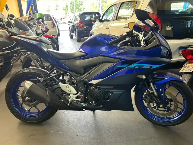 Carro Yamaha YZF R3 2025 ABS