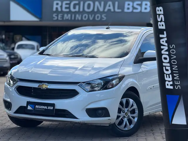 Carro Chevrolet Prisma 2017 1.4 LT SPE/4