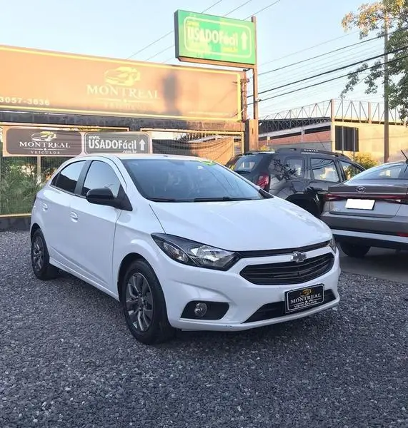 Carro Chevrolet Onix 2021 1.0 (Flex)