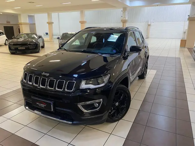 Carro Jeep Compass 2018 2.0 Limited (Aut) (Flex)