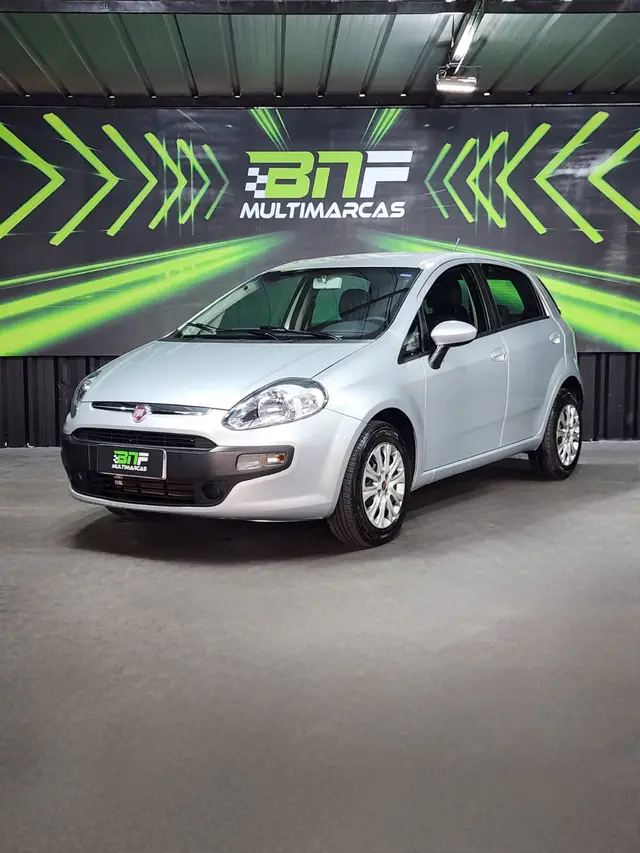 Carro Fiat Punto 2016 Attractive 1.4 (Flex)