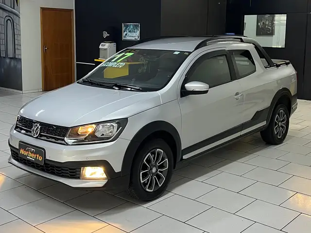 Carro Volkswagen Saveiro 2017 Cross 1.6 16v MSI CD (Flex)