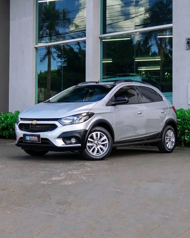 Carro Chevrolet Onix 2019 Activ 1.4 (Aut.)