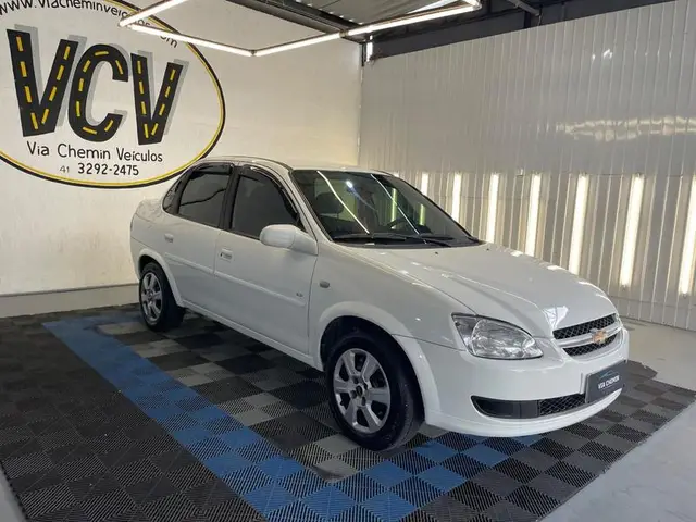 Carro Chevrolet Classic 2011 1.0 VHC (Flex)