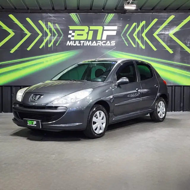 Carro Peugeot 207 2013 Hatch XR 1.4 8V (flex) 2p