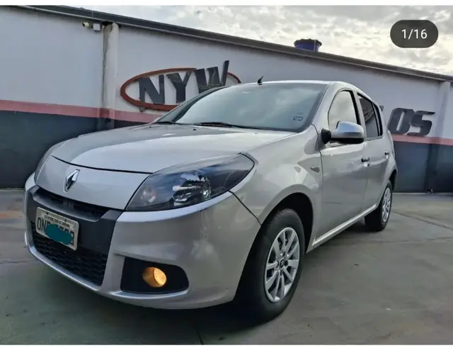 Carro Renault Sandero 2014 Expression 1.0 16V (flex)