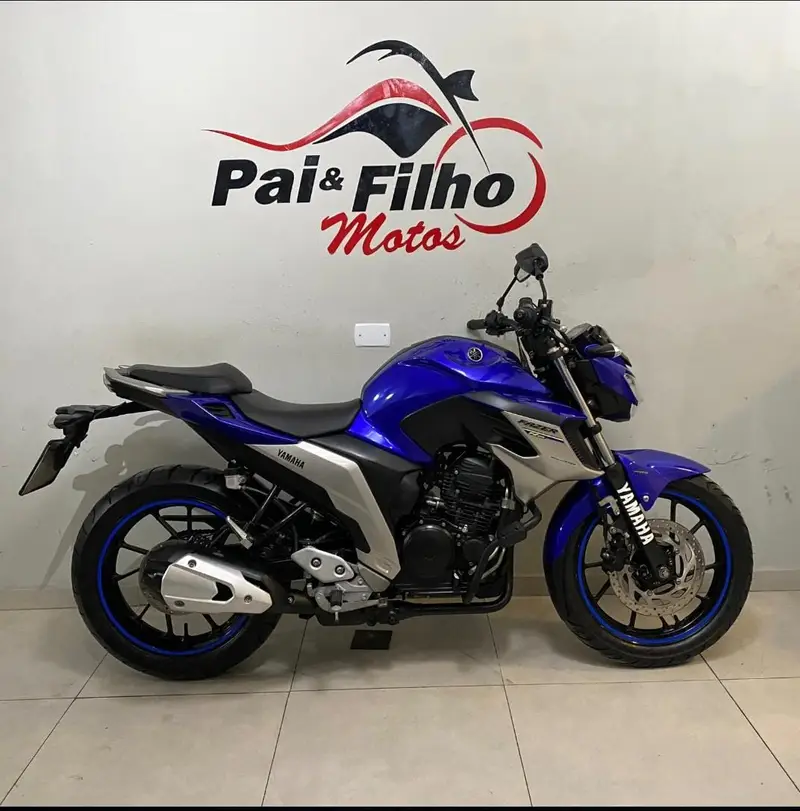 Yamaha Fazer FZ25 ABS
