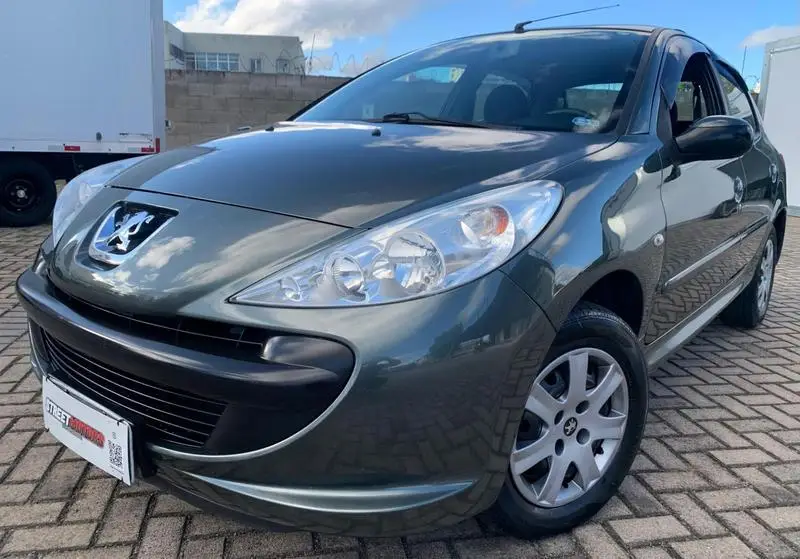 Peugeot 207 Hatch XR 1.4 8V (flex) 4p