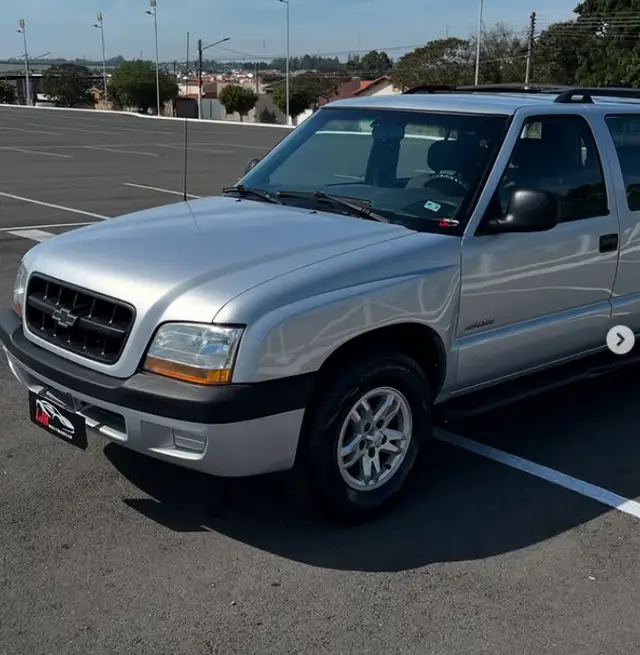 Carro Chevrolet Blazer 2001 Std. 2.2 MPFI / EFI