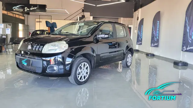 Carro Fiat Uno 2012 Vivace 1.0 8V (Flex) 4p
