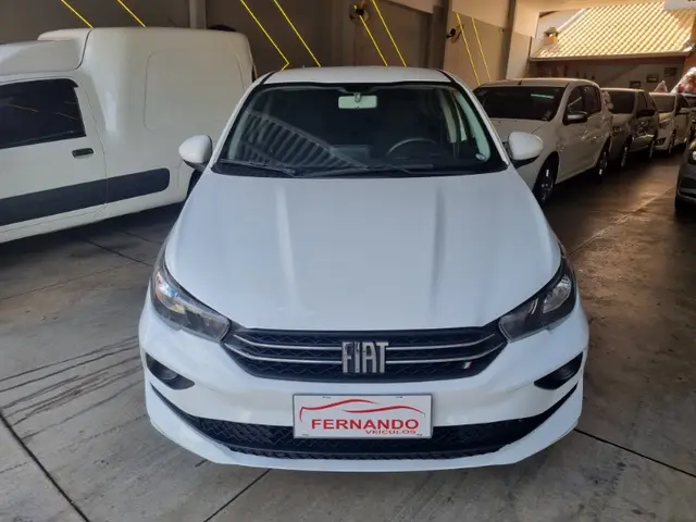 Carro Fiat Cronos 2023 Drive 1.0 (Flex) MT
