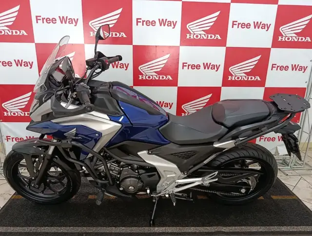 Carro Honda NC 750X 2023 STD