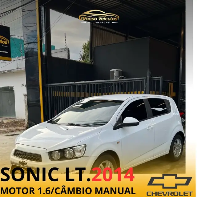 Carro Chevrolet Sonic 2014 Hatch LT 1.6