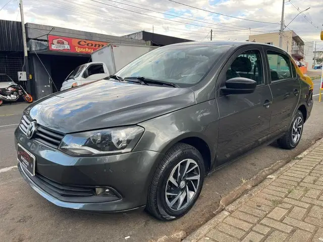 Carro Volkswagen Voyage 2016 1.0 TEC City (Flex)