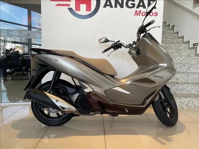Honda PCX 150 DLX