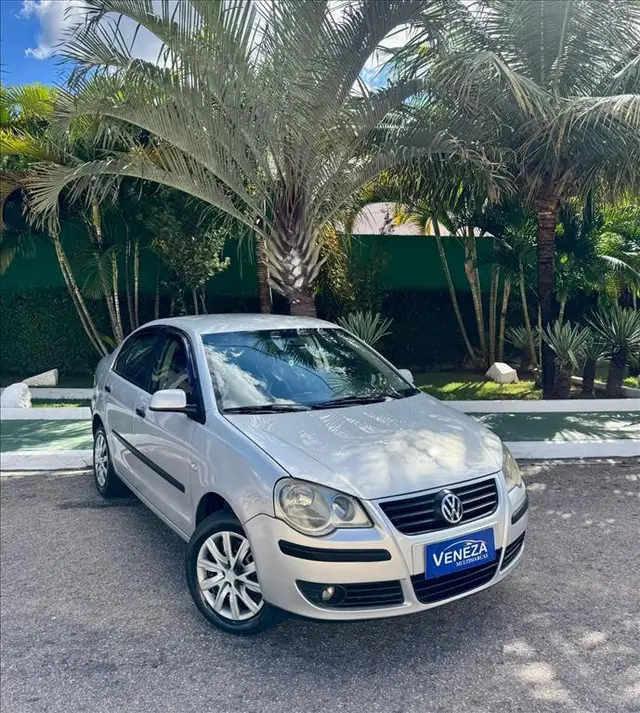 Carro Volkswagen Polo Sedan 2009 Comfortline 1.6 8V (Flex)