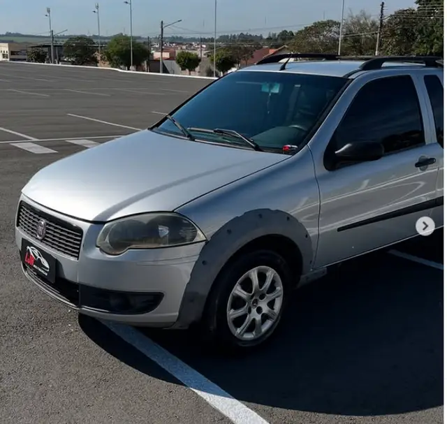 Carro Fiat Strada 2009 Fire 1.4 (Flex)