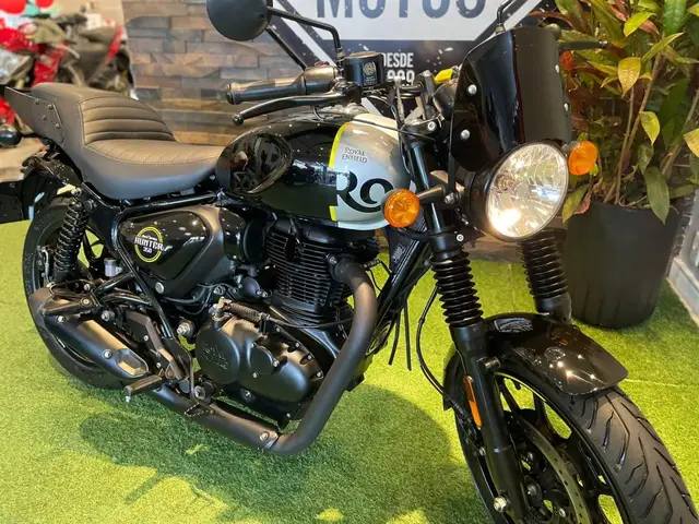 Carro Royal Enfield Hunter 350 2024 Rebel
