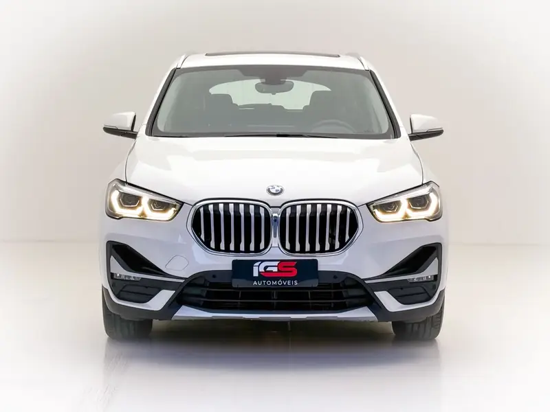 BMW X1 2.0 sDrive20i X-Line ActiveFlex