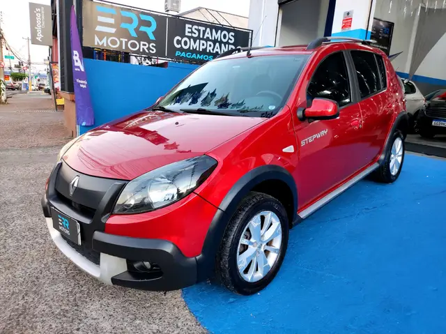 Carro Renault Sandero Stepway 2014 1.6 16V Hi-Flex (aut)