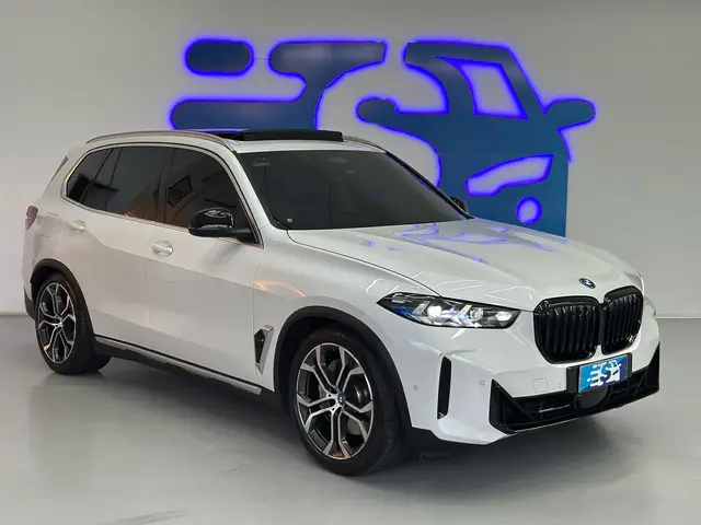 Carro BMW X5 2024 xDrive50e X Line 3.0 Turbo (Aut.) (Híb.)