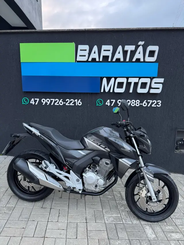 Moto Honda CB 250F Twister 2022 (CBS)