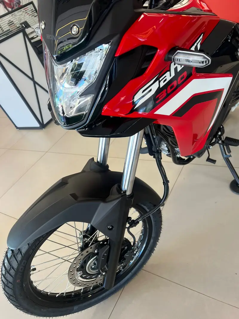 Honda XRE Sahara 300 Rally