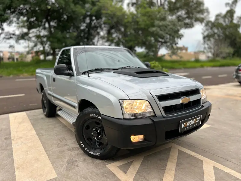 Chevrolet S10 Cabine Simples S10 Advantage 4x2 2.4 (Flex) (Cab Simples)