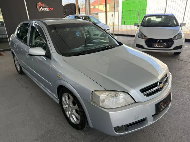 Chevrolet Astra Hatch Advantage 2.0 (Flex)