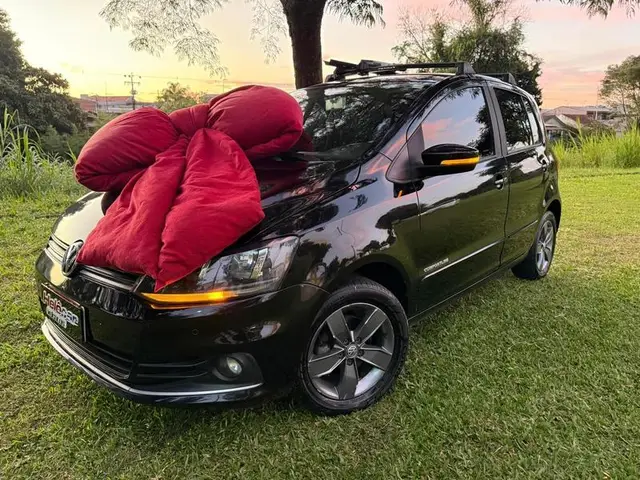 Carro Volkswagen Fox 2016 1.6 MSI Comfortline (Flex)